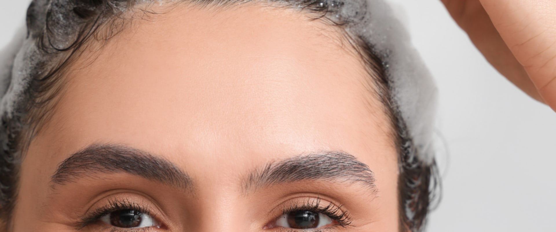 Scalp Massage for Hair Growth: The Ultimate Guide to Fighting Baldness and Promoting Hair Regrowth